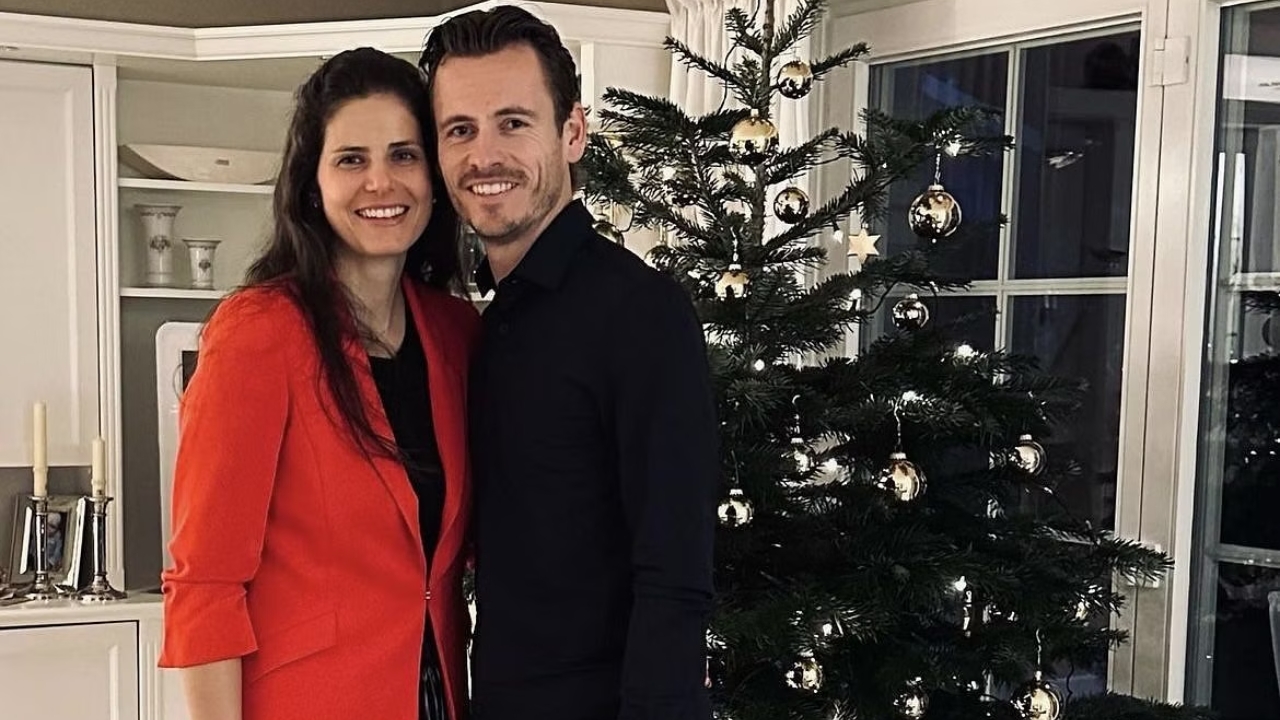 Julia Görges is in a long-term relationship with Dutch professional tennis player Wesley Koolhof.