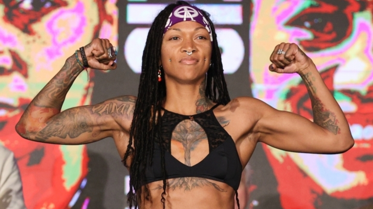 Kali Reis Net Worth In 2026 Fight Purse Records Husband Surprise Kali Reis Net Worth Details 