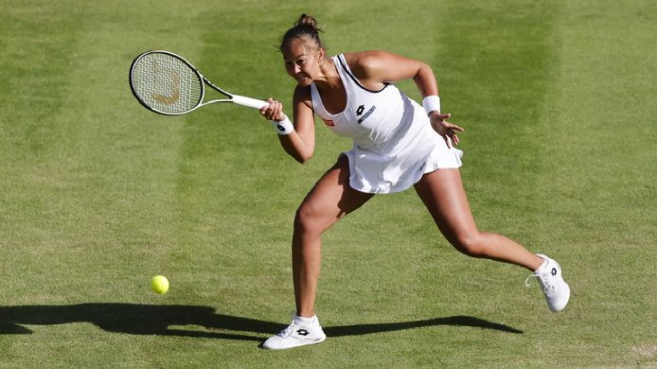 Lesley Pattinama Kerkhove Biography