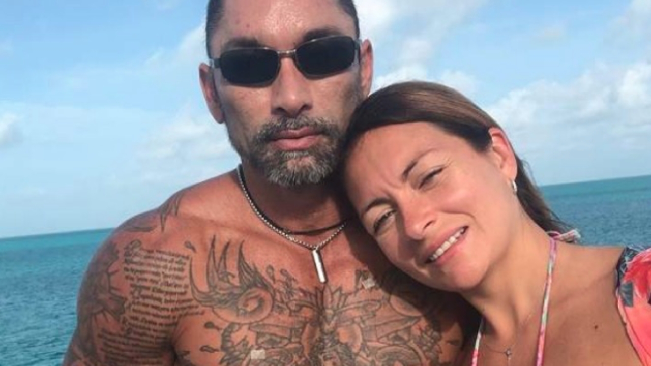 Marcelo Ríos current wife is Paula Pavic
