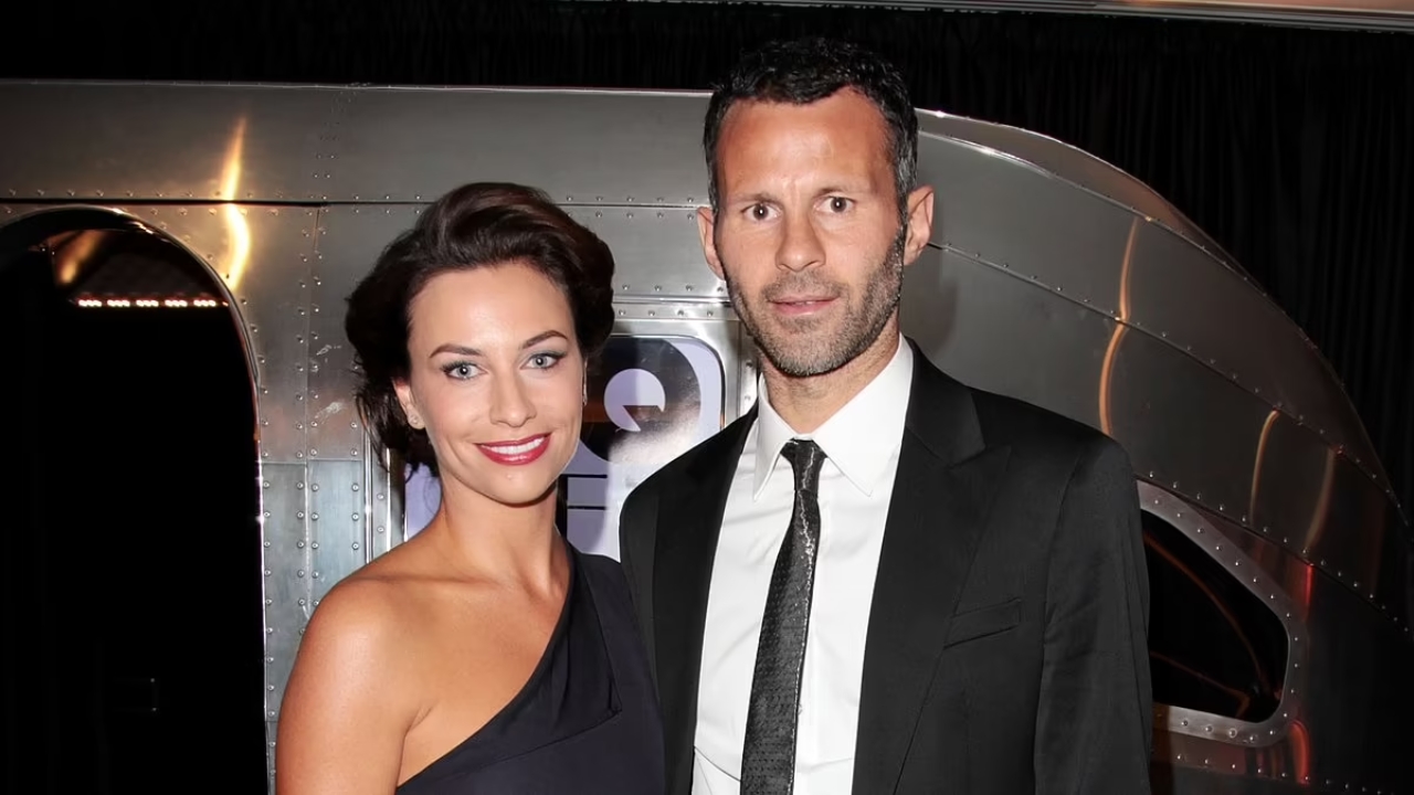 Ryan Giggs married his long-time partner, Stacey Cooke
