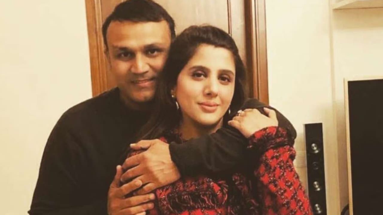 Virender Sehwag's Wife Aarti Ahlawat