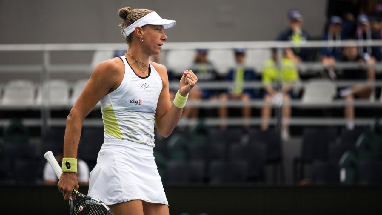 Yanina Wickmayer Biography 