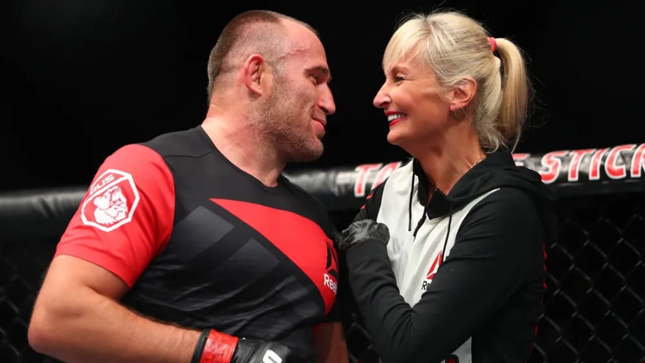 Aleksei Oleinik is married to Tatyana Oleinik