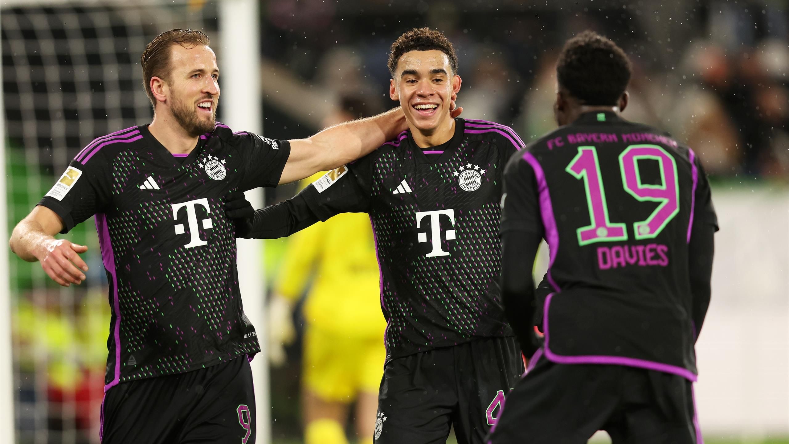 FC Bayern Munich vs VFL Wolfsburg