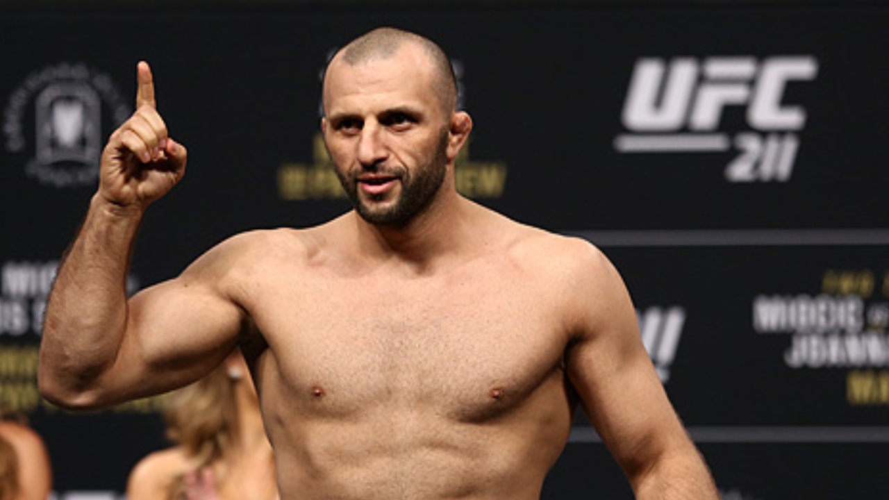 Gadzhimurad Antigulov Biography