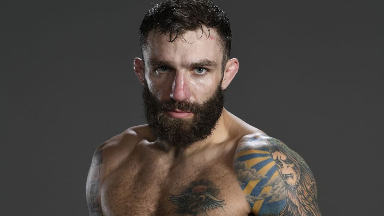Michael Chiesa Net Worth Details