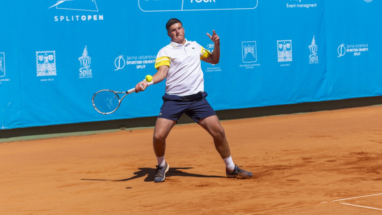 Mili Poljiak Biography