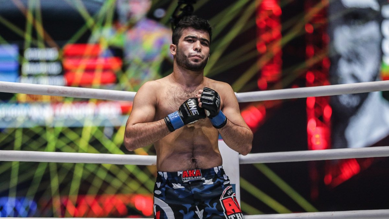 Muin Gafurov Biography