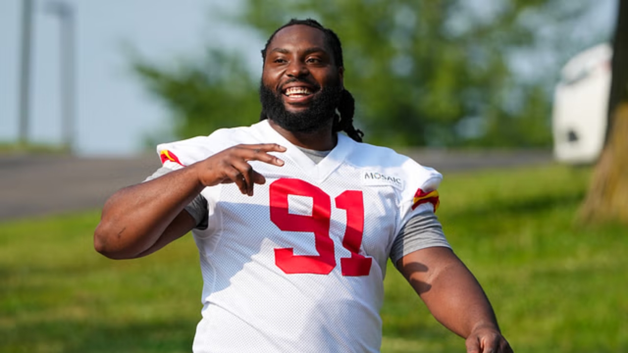 Derrick Nnadi Biography