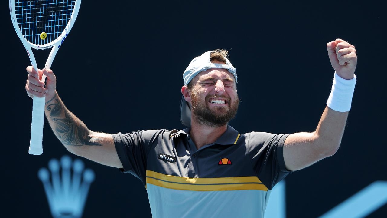 Omar Jasika’s Biography