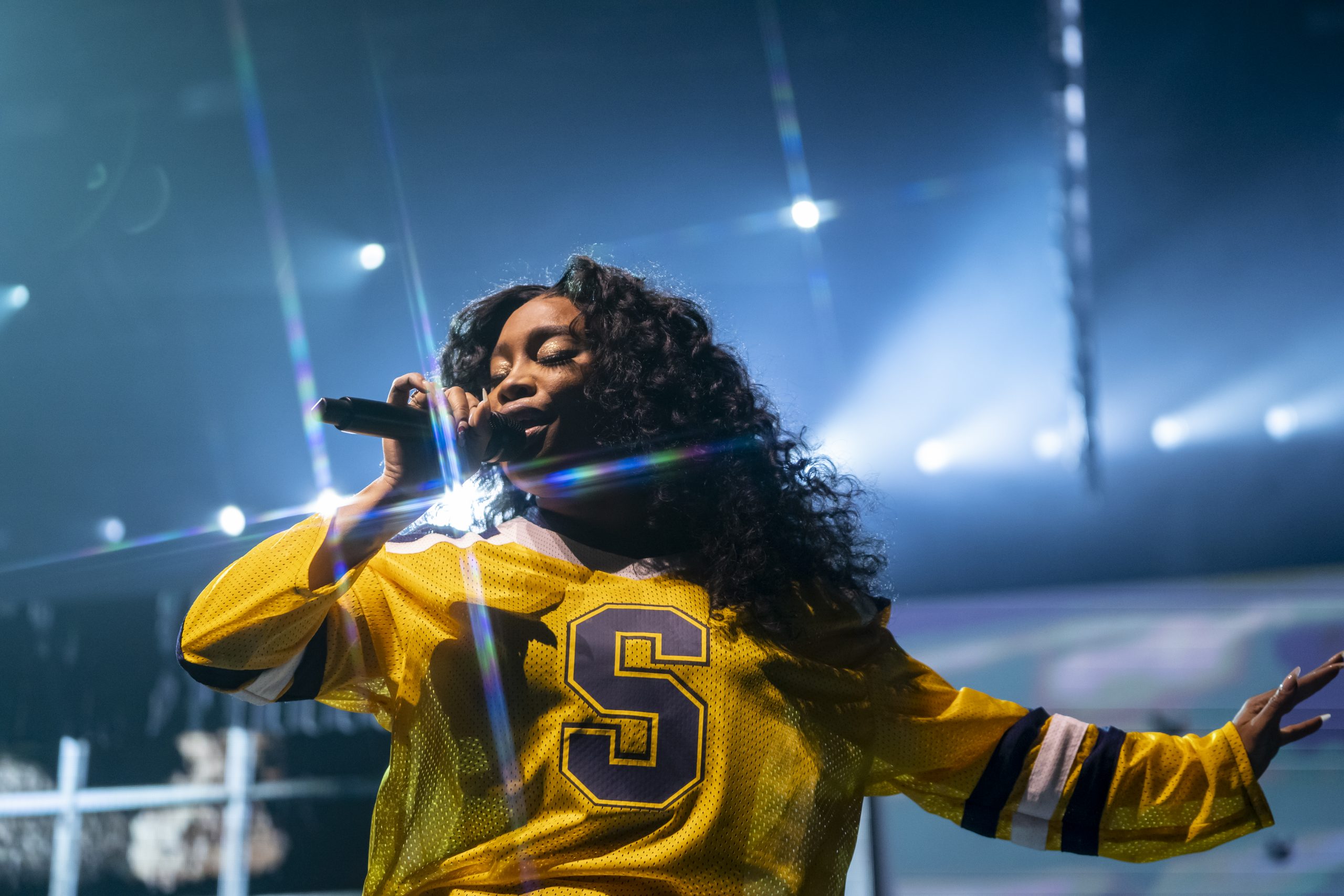 SZA on a concert