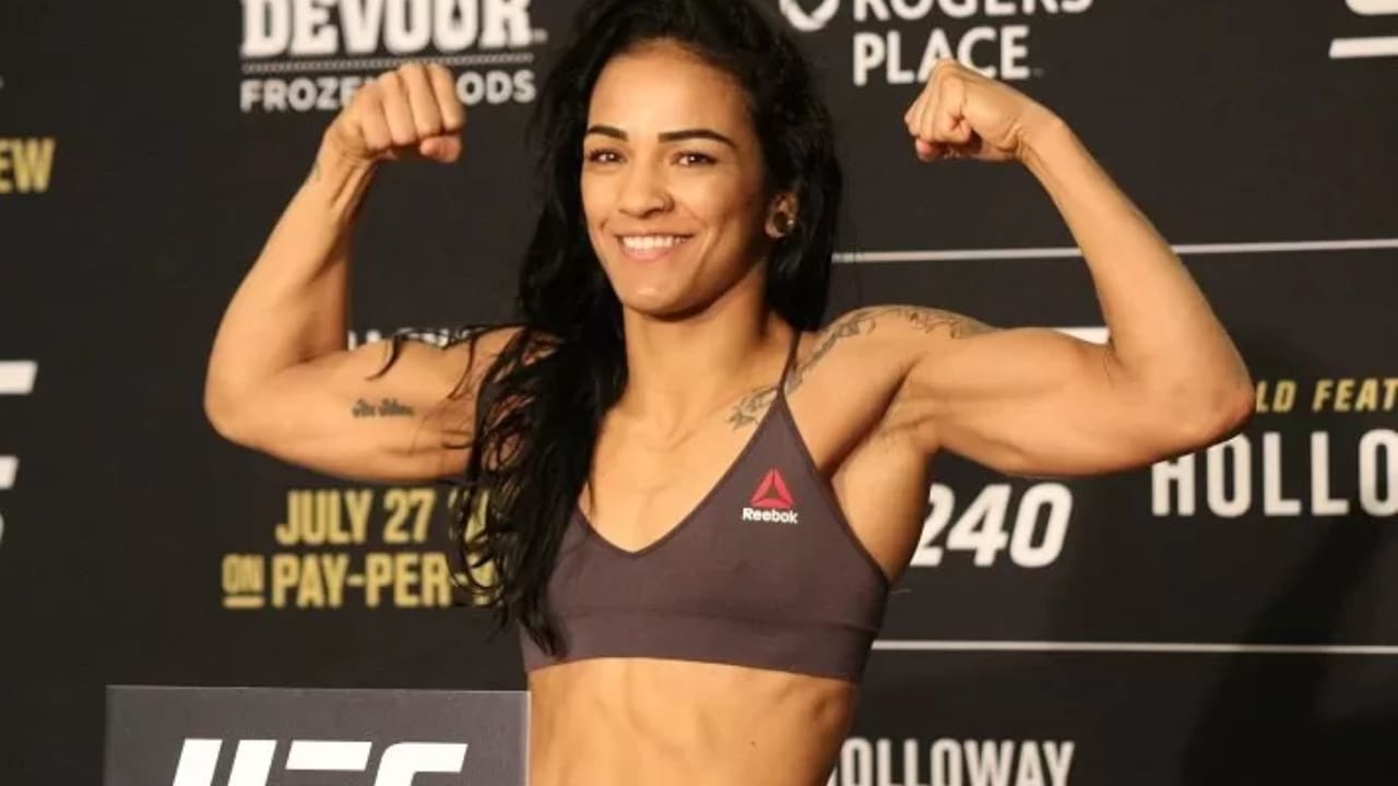 Viviane Araújo Net Worth Details
