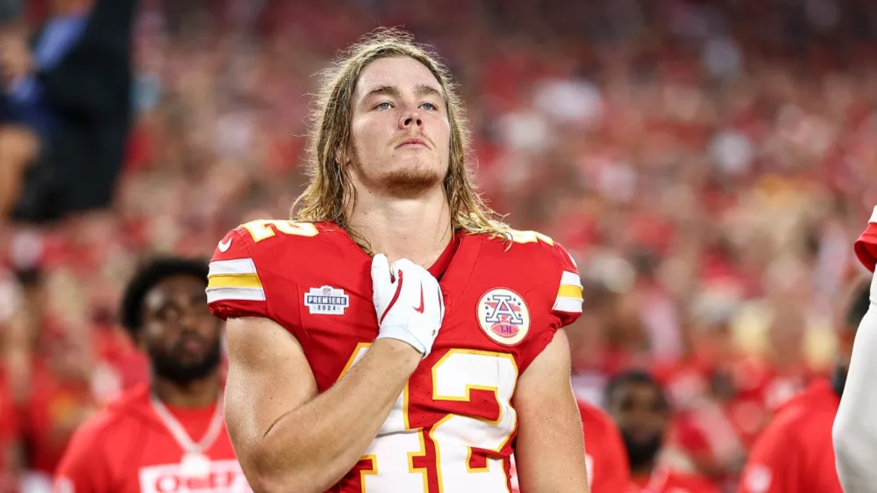 carson steele Biography