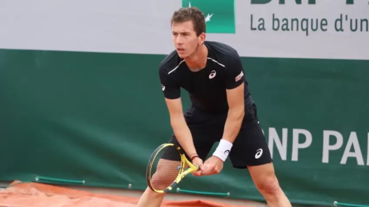 Corentin Denolly’s Biography