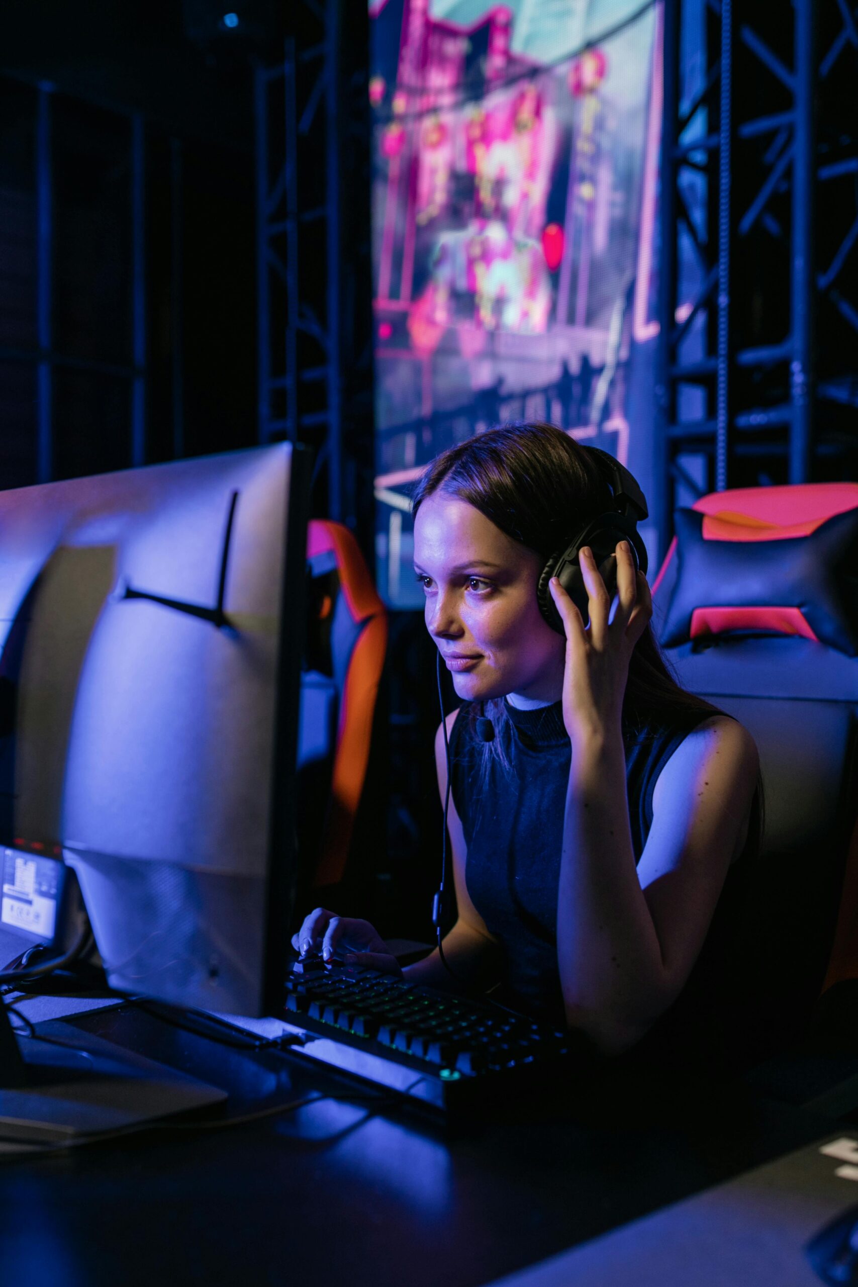 Connecting Fans Through Community Engagement in CS:GO and Sports Culture