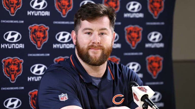 All-Pro Guard Joe Thuney