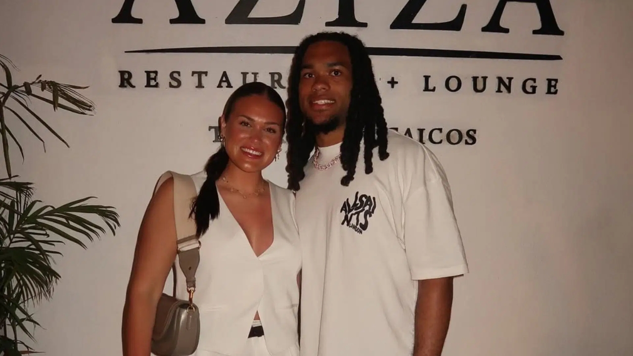 Jonathon Brooks his Girlfriend Baylea Brandon