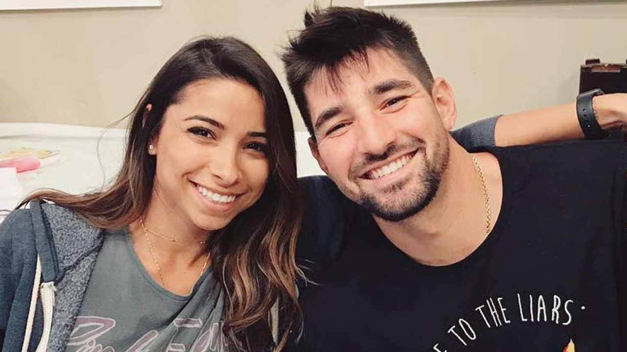 Nick Castellanos his wife Jessica Gomez