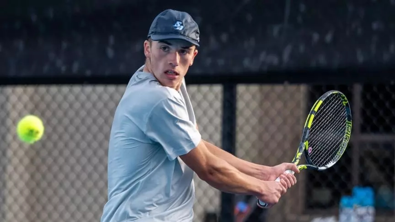 Oliver Tarvet's Net Worth Details