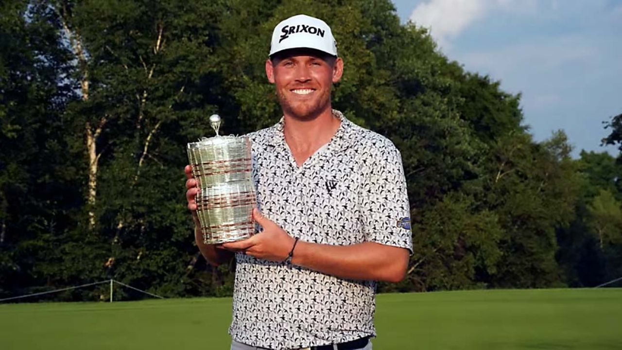 Ian Holt's Net Worth Details