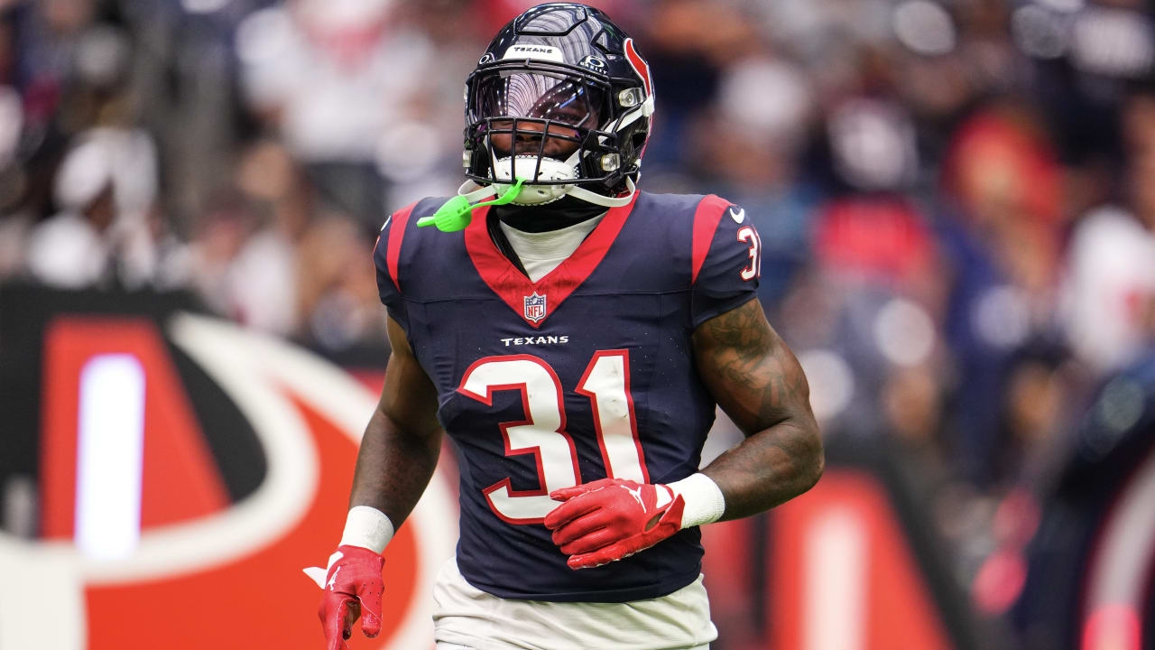 Dameon Pierce's Net Worth Details