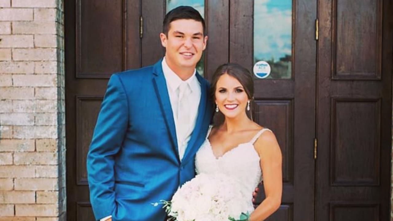 Nick Mullens his wife Haleigh Hughes