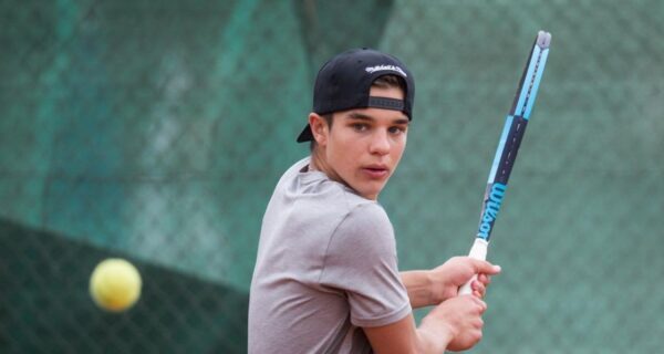 Tobias Smoliner's Net Worth Details