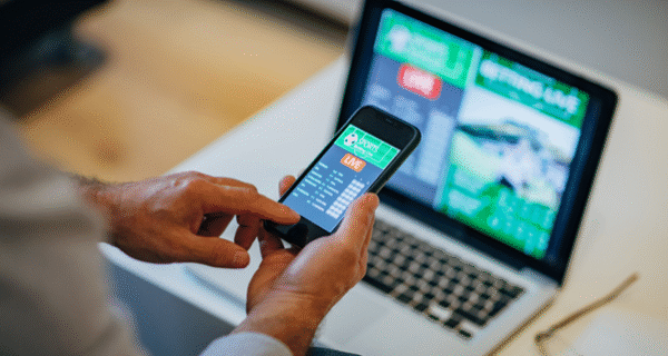 Why Sports Fans Love High-Risk Bets on Mobile Apps