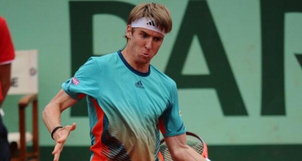 Cedrik-Marcel Stebe's Net Worth Details