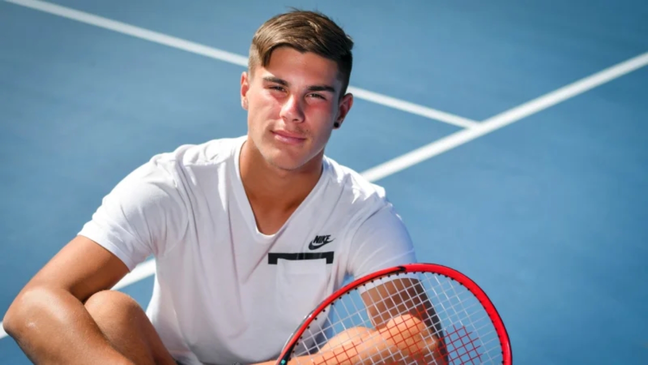 Stefan Vujic's Net Worth Details