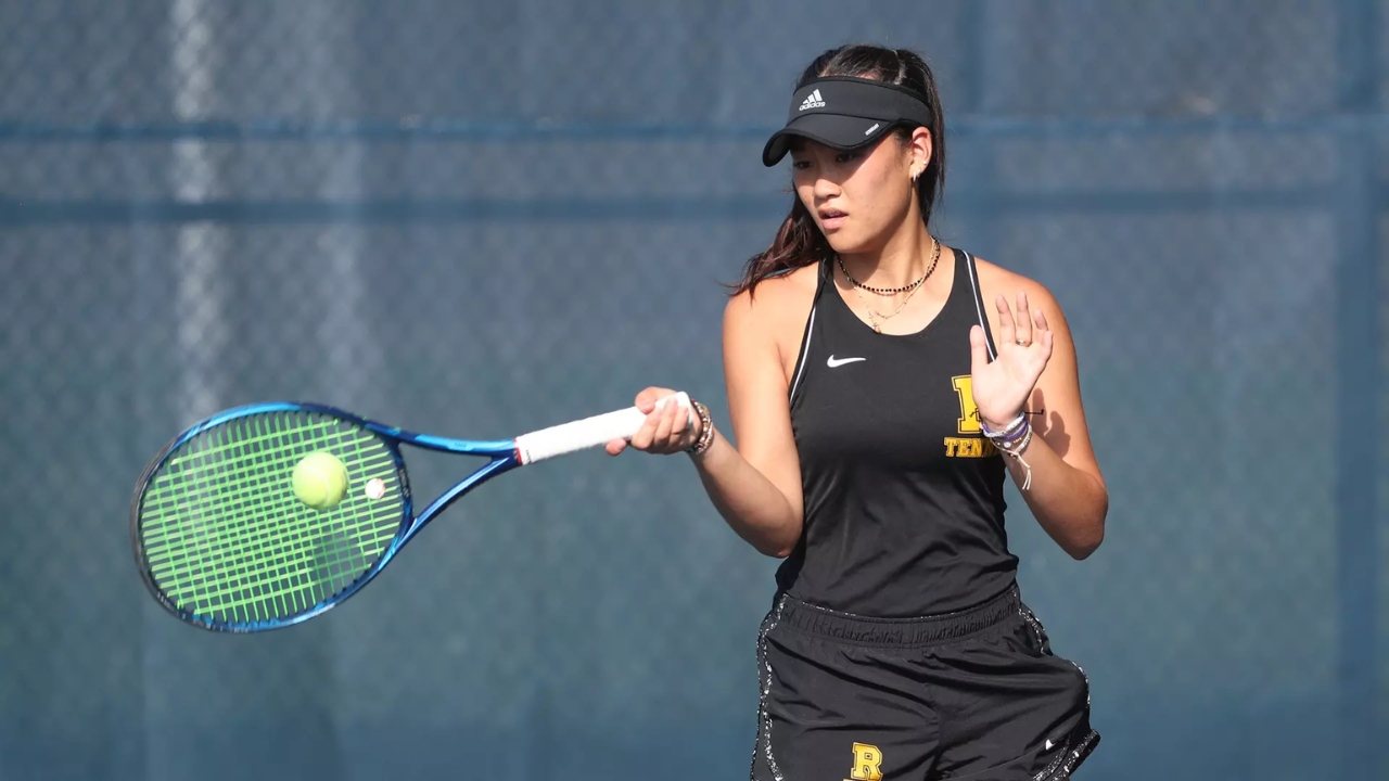 Stephanie carruthers Net Worth Details