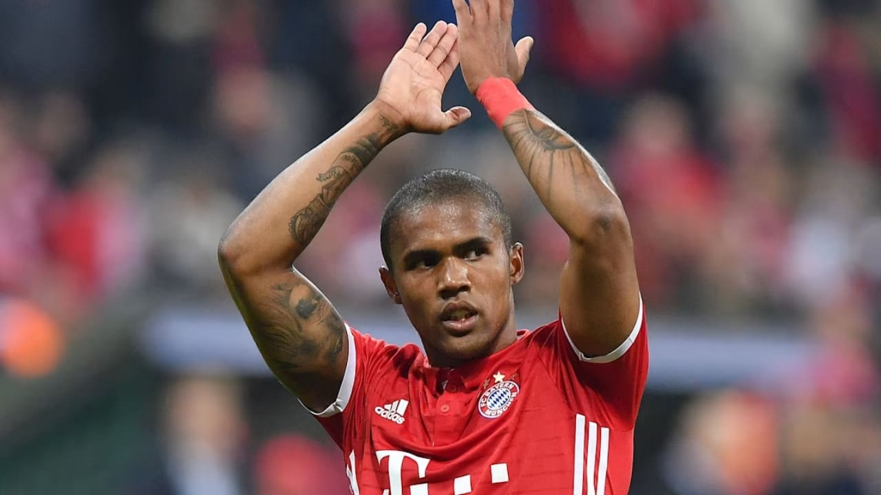 Douglas Costa's Net Worth Details