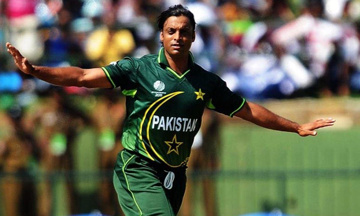 Fastest Bowler in the World Fastest Bowler in the World