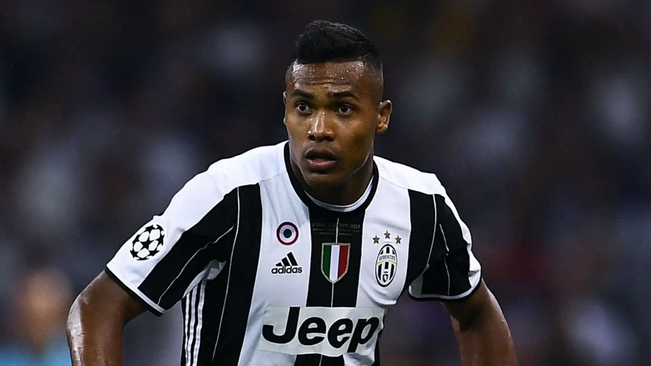 Alex Sandro's Net Worth Details