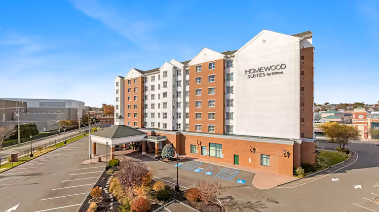 Homewood Suites by Hilton East Rutherford