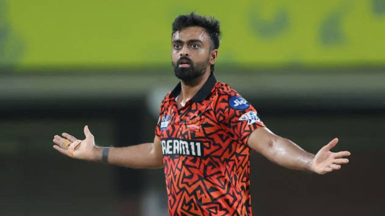 Jaydev Unadkat Net Worth Details