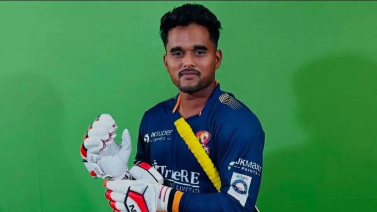 Mangesh Yadav's Net Worth Details