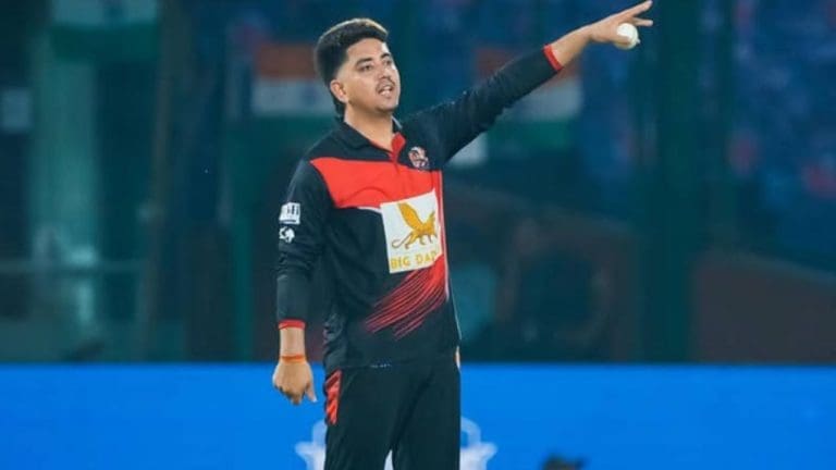 Mayank Rawat Net Worth Details