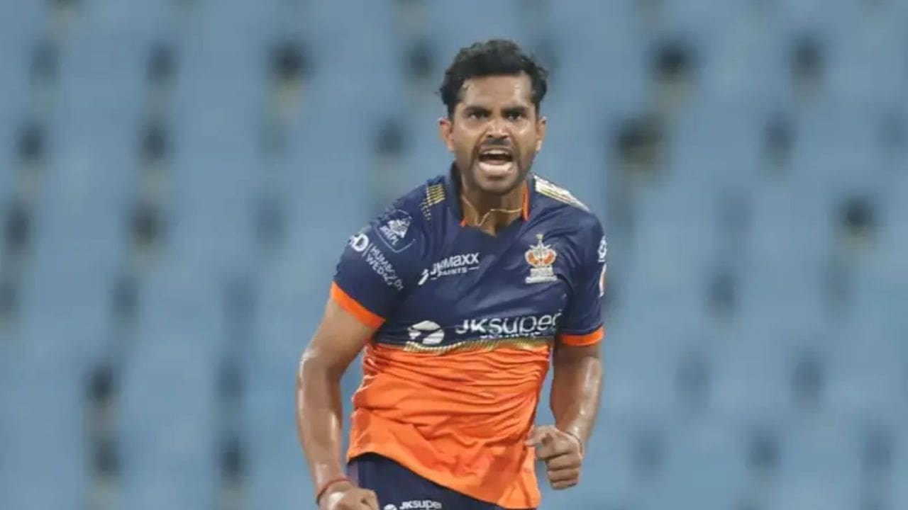 Shivam Mavi Net Worth Details