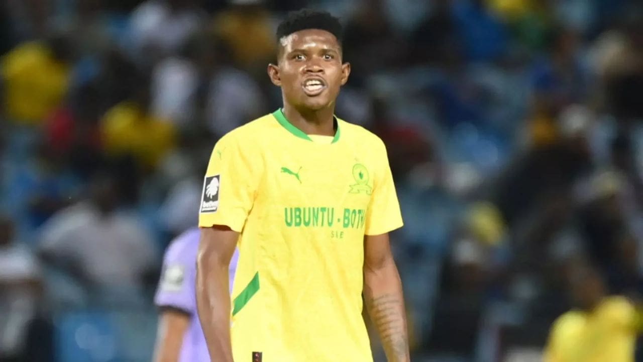 Bathusi Aubaas's Net Worth Details Bathusi Aubaas's Net Worth Details