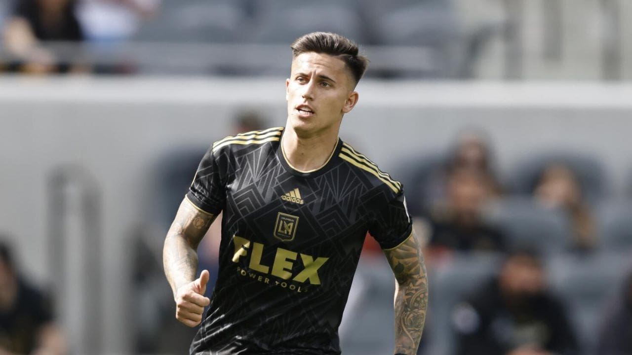 Brian Rodríguez's Net Worth Details Brian Rodríguez's Net Worth Details