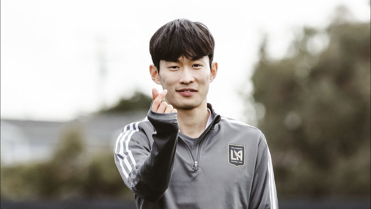 Kim Moon-hwan's Net Worth Details Kim Moon-hwan's Net Worth Details
