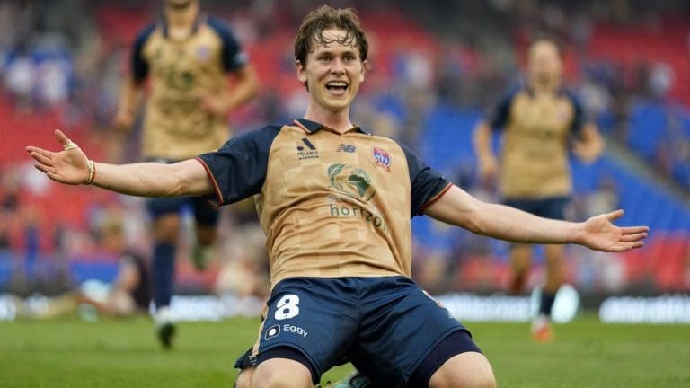Lachlan Bayliss's Net Worth Details