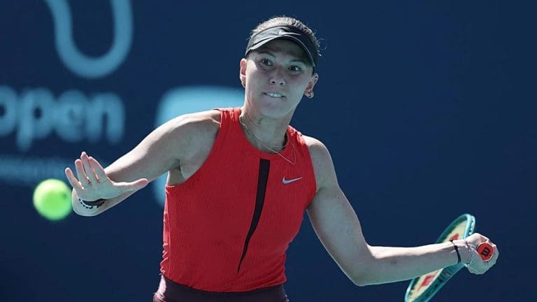 Oksana Selekhmeteva's Net Worth Details