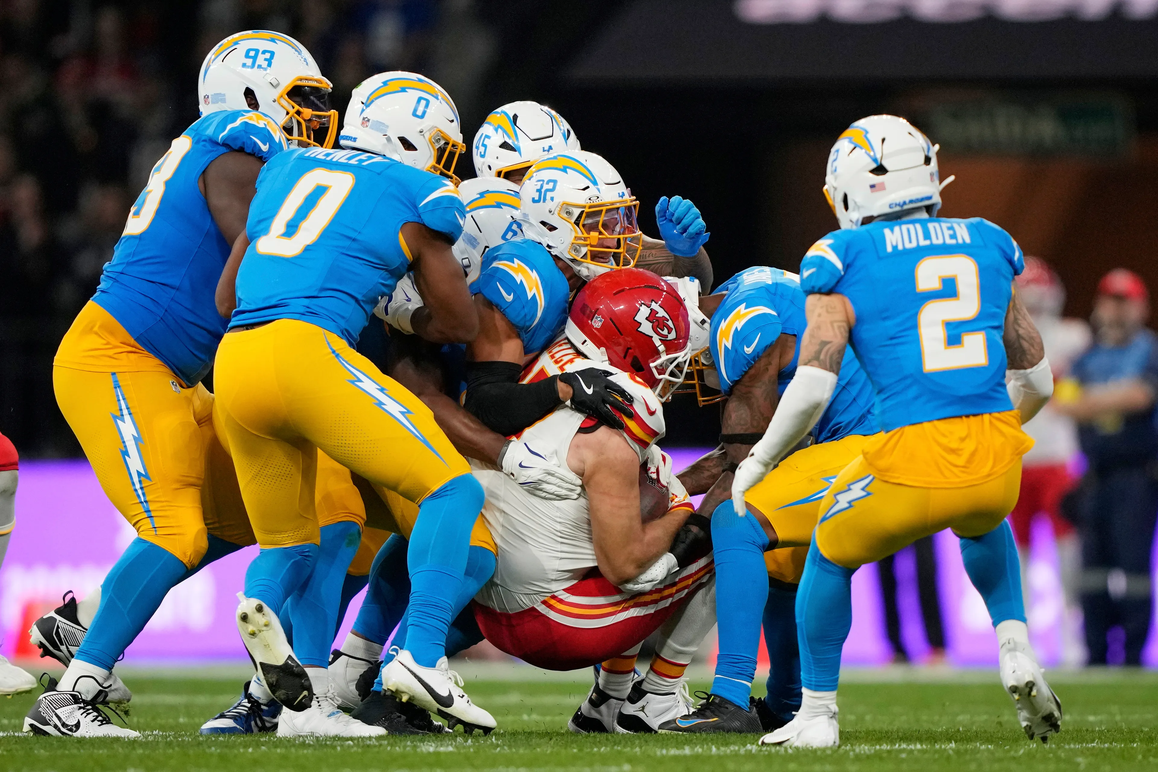 Los Angeles Chargers Games TV Schedule 2026: Ravens MNF, Patriots SNF & 49ers TNF