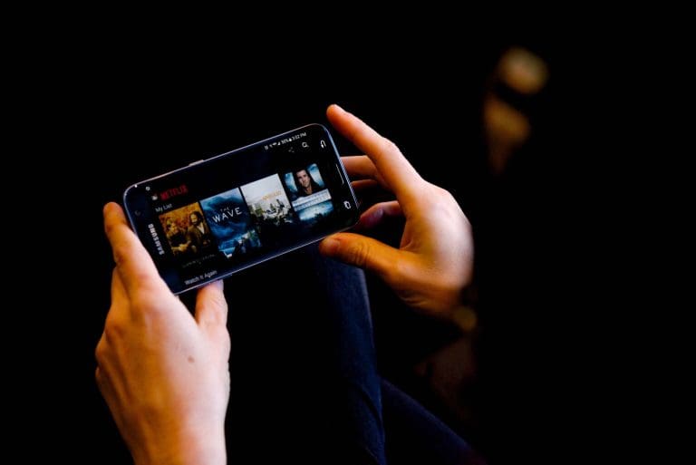 Your Smartphone as an Entertainment Hub