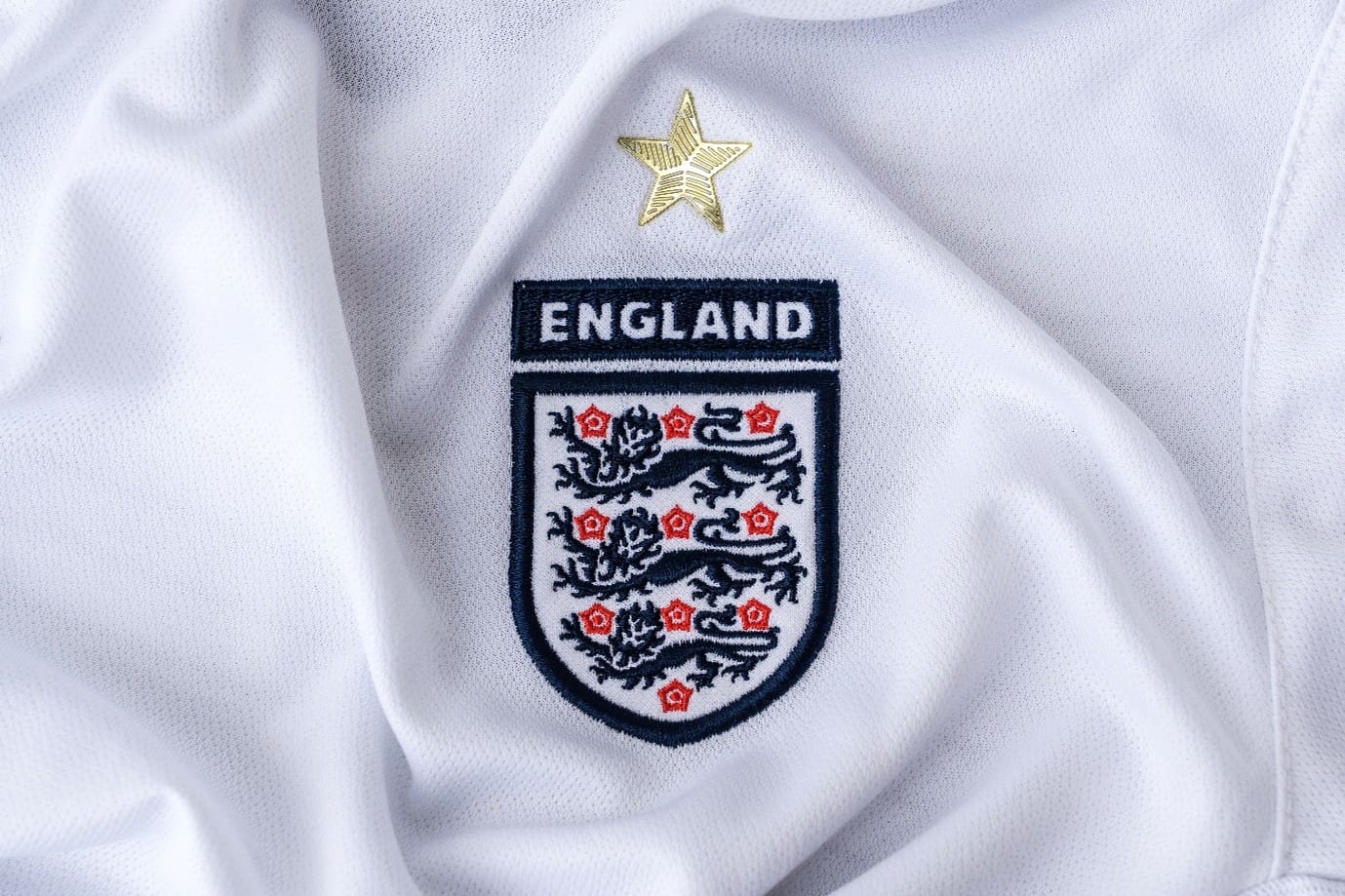 How does England's record against Spain compare to other top European nations?