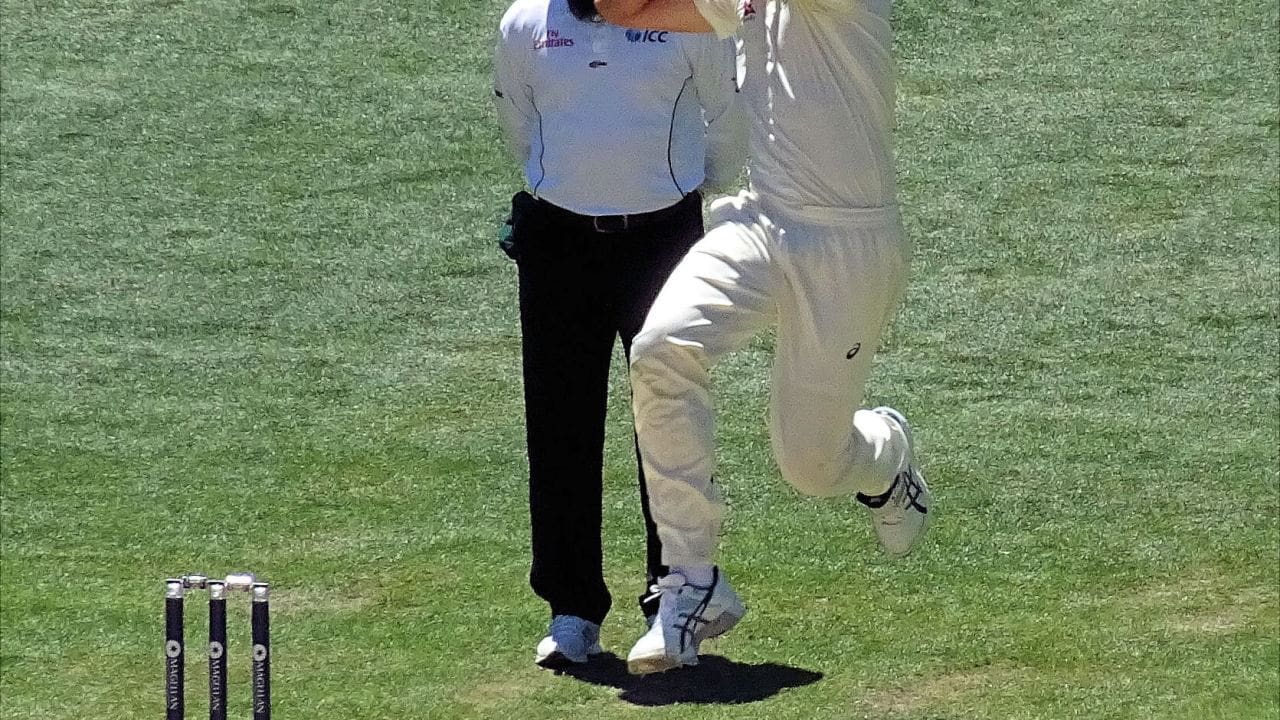 Josh Hazlewood’s Career-Best Six Seals Australia’s 214-Run Win Over South Africa