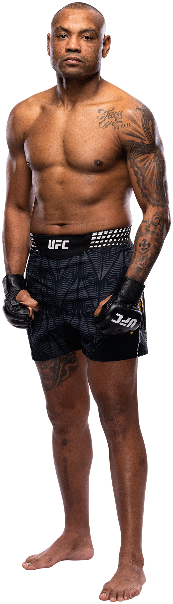Cesar Almeida full-body stance